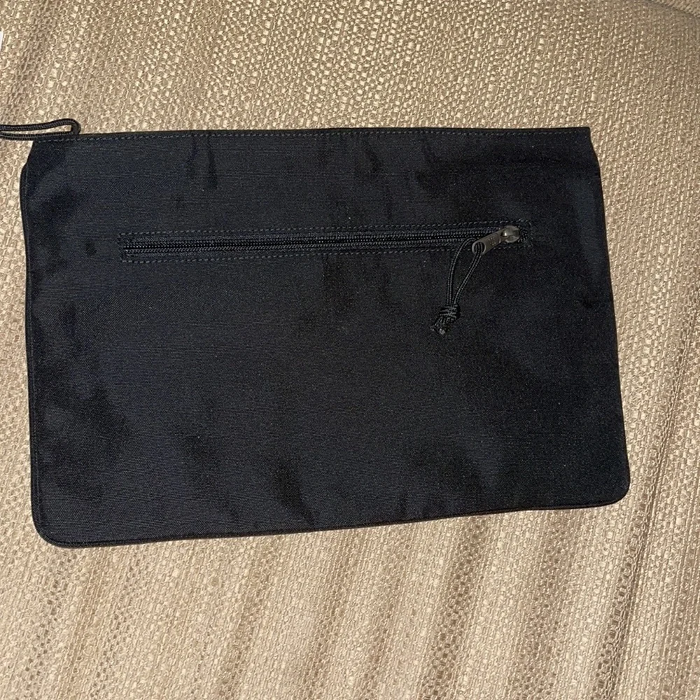 New authentic balenciaga nylon bag (UNISEX)